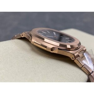 Reloj mecánico de lujo, súper calidad, resistente al agua, 40 mm, movimiento de fábrica 324 330, 57-11, dorado, reloj de buceo - Product Image 2