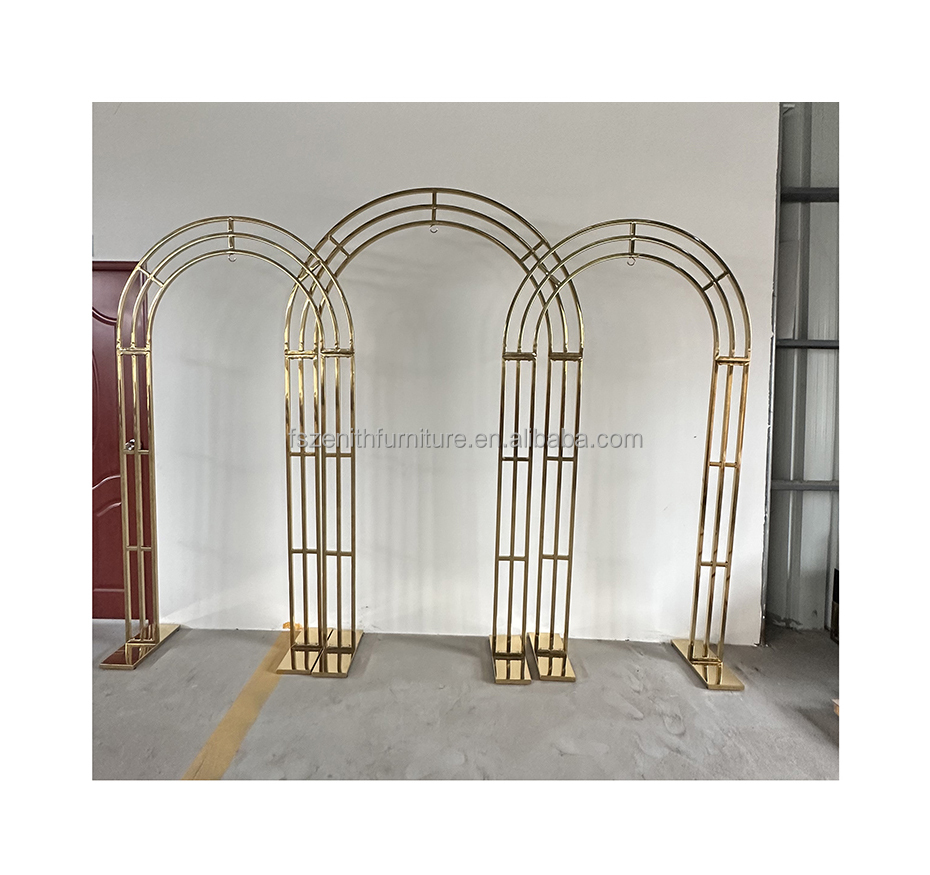 Porta decorativa ad arco dorato per matrimonio con un diametro di 2 m.-INHHUB