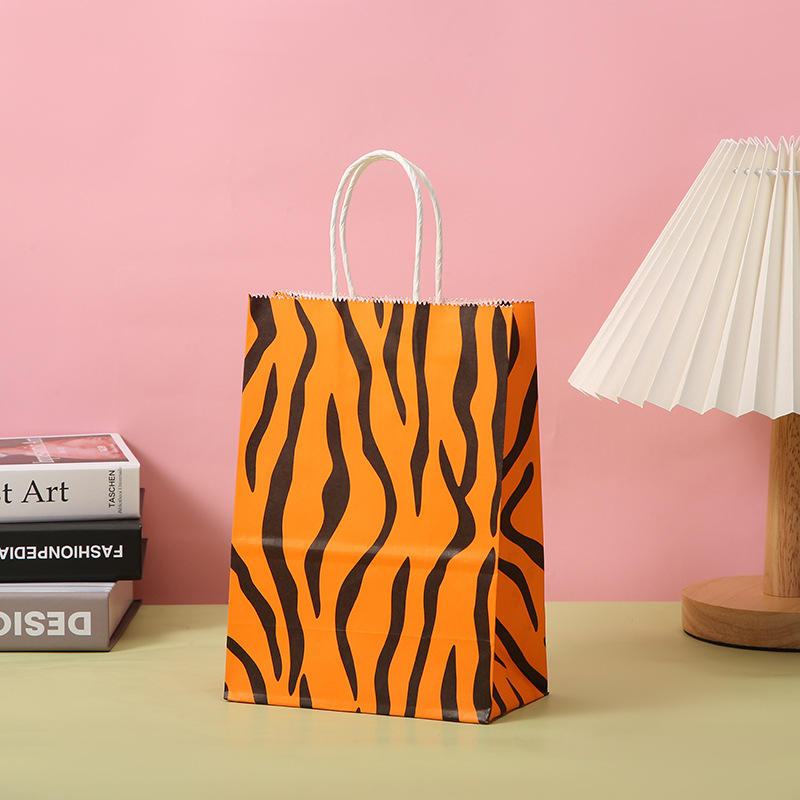 โกลเด้น