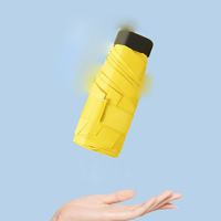 Mini parapluie de poche de protection UV enduit noir à cinq plis Logo ultra-léger publicité pluie de voyage pour adultes