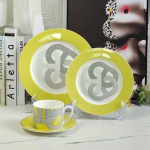 Hot Sale 4pcs Nordic Luxury Yellow Runway Restaurant Set Ceramic Plate with Gift <b>Box</b> - Product Image 4