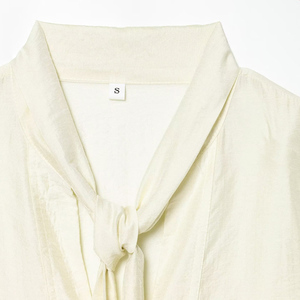 SHENZHU Femme Nouvelle Collection Printemps/Été 2026 Chemisiers en Soie Satinée Tendance et Élégants avec Nœud Papillon, Décontractés, Amples, à Manches Longues, Hauts Chics - Product Image 5