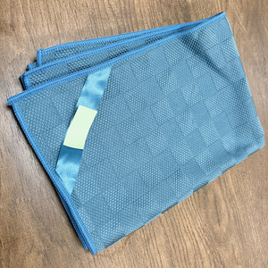 Chiffon <span class=keywords><strong>de</strong></span> nettoyage en microfibre d'écailles <span class=keywords><strong>de</strong></span> poisson bon marché Chiffon <span class=keywords><strong>de</strong></span> nettoyage en microfibre pour le verre - Product Image 4