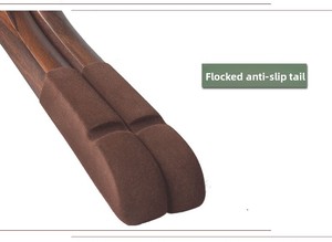 Appendiabiti in Legno Massello Stile Retrò per Negozi di Abbigliamento Femminile, Uso Alberghiero, Clip Antiscivolo per <span class=keywords><strong>Pantaloni</strong></span>, Consegna Campione in 7 Giorni - Product Image 4