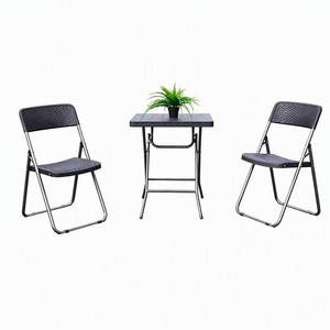 Autres meubles d'extérieur - Table pliante carrée résistante aux intempéries avec 2 chaises en rotin - Meubles pliants d'extérieur - Product Image 1