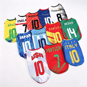 Maglia da Calcio per Cani 2026 all'Ingrosso, Riflettente e Sicura, Stampa Sublimatica, Abbigliamento per Cani - Product Image 1