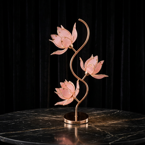 Lámpara de Escritorio Oriental Zen con Flor de Loto, Elegante Marco Dorado y Pétalos de Vidrio Translúcido, Lámpara de Mesa con Portalámparas E26 para Sala de Estar - Product Image 2
