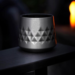 Le verre à cocktail en acier inoxydable isolé sous vide pour whisky de 8 oz est un moyen élégant de profiter de votre boisson préférée en plein air - Product Image 4