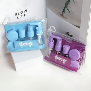 Lot de 5 flacons de voyage portables multi-couleurs au toucher doux pour lotion, nettoyant, shampoing et maquillage – Vente en gros - Product Image 4