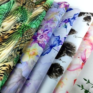 Nouveauté 100% polyester doux satin de soie multicolore imprimé floral <span class=keywords><strong>tissu</strong></span> tissé pour robe de filles vêtements de danse et vêtements de nuit - Product Image 6