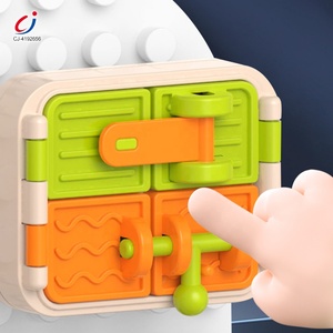 Chengji gros jouets éducatifs précoces enfant en bas âge occupé conseil jouet multifonctionnel bloc de construction montessori <span class=keywords><strong>busyboard</strong></span> - Product Image 3