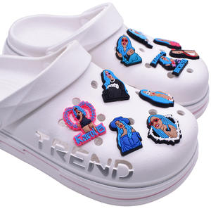 Venta caliente <span class=keywords><strong>KAROLG</strong></span> Clog zapatos Charm pulsera Pvc accesorios para zapatos para mujeres niños Clog Charms - Product Image 4