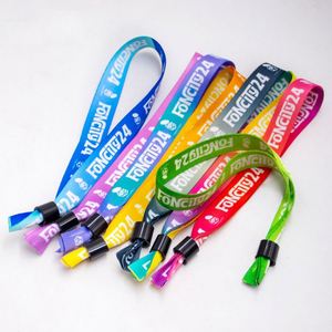 Bracelet en tissu jacquard personnalisé en polyester pour événements, festivals et mariages, avec fermeture coulissante – Promotion économique - Product Image 1