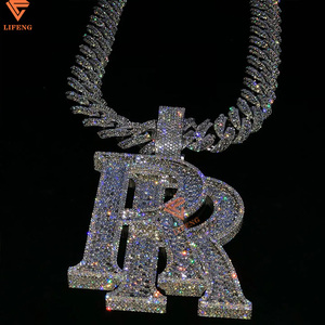 Pendente a Catena <span class=keywords><strong>Hip</strong></span> <span class=keywords><strong>Hop</strong></span> con Doppia Lettera R Personalizzata in Argento 925 con Diamanti Baguette e Moissanite VVS Iced Out - Product Image 2
