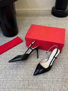 Tacones de aguja con detalle en relieve y cierre de hebilla para mujer, ideales para citas y el día a día, San Valentín - Product Image 4