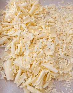 Máquina Manual para Rallar Chocolate Fácil de Usar, para la Conveniente Elaboración de Hojuelas y Virutas de Chocolate en Panaderías, Cafeterías y Confiterías - Product Image 6