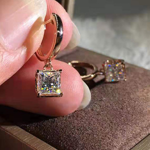 Orecchini a quattro punte con pietre scintillanti per donna, eleganti gioielli per le orecchie in stile ufficio - Product Image 3