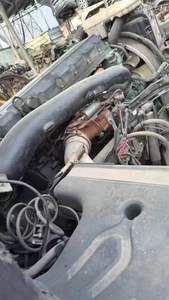 Moteur d'excavatrice D6E 6 cylindres 5.7L Diesel assemblage complet - Product Image 1