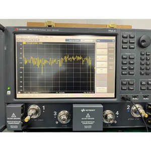 เครื่องวิเคราะห์เครือข่าย Keysight Pna รุ่น N5245b พร้อมพอร์ต 4 ช่อง 10mhz-26.5ghz - Product Image 3