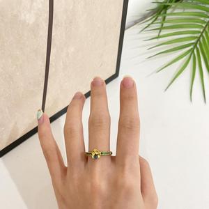 Elegante anillo de oro de 14 quilates de <span class=keywords><strong>la</strong></span> colección Nilo River Song para mujer - Declaración de moda única - Product Image 3