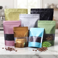 Sachet refermable à fermeture éclair, sans BPA, résistant à l'humidité, recyclable, emballage jetable avec trou de suspension, sac en Mylar pour bœuf séché et chips