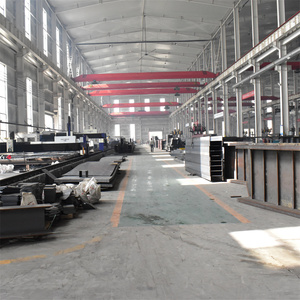 <span class=keywords><strong>Hangar</strong></span> à faible coût en acier au carbone Q235 Q345 Q355, structure en acier de conception industrielle économique, entrepôt à ossature métallique - Product Image 1