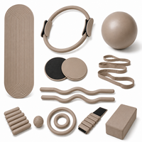 Kit de Pilates 5 pièces, édition coffret cadeau de luxe, cadeau haut de gamme, étui rigide à fermeture magnétique, plateau en velours moulé, carte de vœux