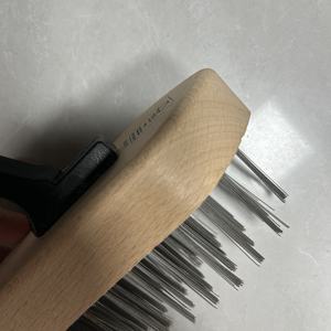 עץ אשור כבד ידית אחיזה ידנית מברשת מברשת הסרת חלודה וניקוי עם אחיזה מפלסטיק - Product Image 5