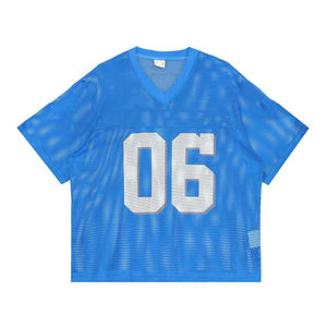 Venta al por mayor sublimación personalizada en blanco Retro American College Football Jerseys Boxy recortada Top Mesh Football Jersey - Product Image 4