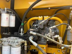 Plataforma de perforación SANY SR285R w10 usada, barra Kelly de enclavamiento 285kN con plataforma de cabrestante de tracción para la industria de la construcción y la conducción de pilas - Product Image 5