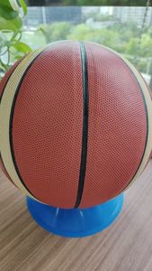 Ballon de basket en cuir composite PU de haute qualité, vente en gros, logo personnalisé, ballon en caoutchouc souple - Product Image 5