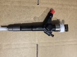 Inyector de Combustible Diésel Common Rail 095000-5650 095000-5655 16600-EB30E para <span class=keywords><strong>Denso</strong></span> - Product Image 3