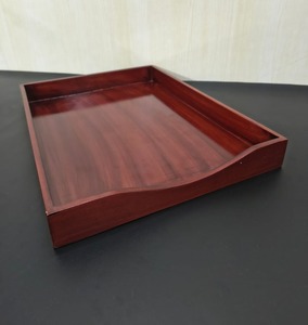 Bandeja de madera fabricada en India para uso en restaurantes, cafeterías, hoteles y cocinas domésticas disponible al mejor precio del mercado. - Product Image 2