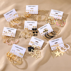 Großhandel Damen-Ohrstecker-Sets aus Zinklegierung, vergoldet, geometrisches Design, Modeschmuck, verschiedene Stile - Product Image 4