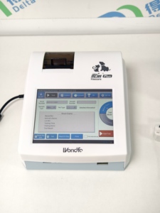 Analizador Cuantitativo de Inmunofluorescencia Veterinaria Finecare YG101 y Analizador de Hormonas Wondfo para Uso Hospitalario y Doméstico - Product Image 3