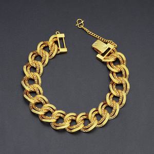 กำไลข้อมือทอง 24K ชุบทองเหลืองทองแดง ดีไซน์ฮิปฮอปแบบ Cuban Link ประดับเพชรซิคอนสุดฮิต ราคาขายส่ง - Product Image 4