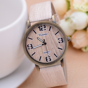 Montre à bracelet en cuir sertie de diamants en or rose pour les élèves du collège, montre à quartz en alliage pour femmes, vente en gros - Product Image 3