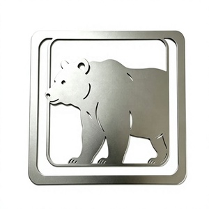 Marcapáginas de metal personalizado con diseño de oso calado, marcapáginas de recuerdo con recorte de animal para regalo promocional - Product Image 1