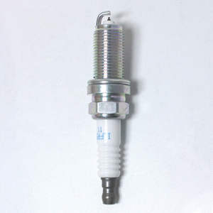 หัวเทียน <span class=keywords><strong>NGK</strong></span> <span class=keywords><strong>Laser</strong></span> <span class=keywords><strong>Iridium</strong></span> 5758 รุ่น PZFR6R สภาพใหม่ สำหรับรถยนต์ Audi A1 A3 และ Passat EOS Octavia Altea - Product Image 5