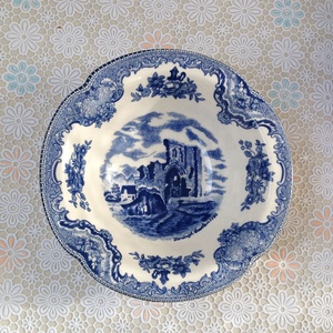 ชุดจานอาหารค่ำพอร์ซเลนลายปราสาทนอร์ดิกขายส่ง - Product Image 3