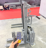 Nouveau transpalette électrique portable pliable 300 kg 1,6 m, élévateur manuel autoportant, transpalette électrique monté sur camion, chariot élévateur à fourche