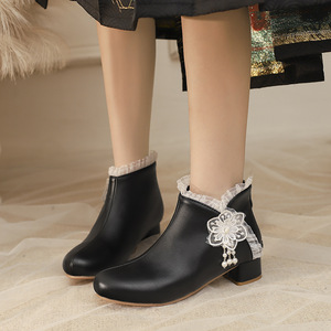 Botines con encaje y adornos florales de perlas, tacón de bloque, zapatos de vestir para atuendos vintage y sesiones de fotos estilo Hanfu, novedad 2026 - Product Image 1