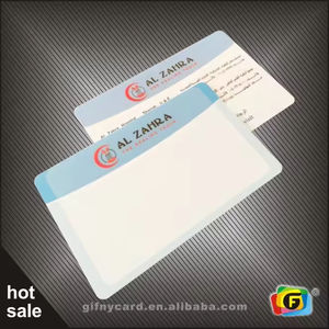 Cartes d'identité photo vierges personnalisables de haute qualité, fabriquées en <span class=keywords><strong>PVC</strong></span> durable pour l'impression de badges d'identification professionnels - Product Image 3