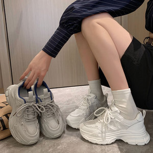 Zapatillas de malla transpirables QLFashion con suela gruesa, estilo deportivo, blancas, para mujer, novedad primavera-verano 2025 - Product Image 4