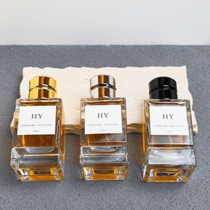 <span class=keywords><strong>Logo</strong></span> personalizzato di lusso vetro pesante bottiglia di profumo 30ml 50ml 100ml forma quadrata con tappo nero argento oro e pompa spruzzatore basso MOQ - Product Image 4