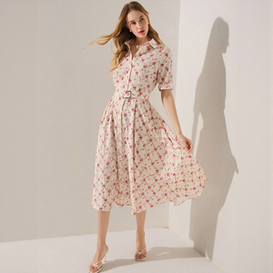 Robe chemise de luxe en gros, nouvelle collection, motif <span class=keywords><strong>floral</strong></span> crème et rouge, taille haute, coupe ajustée, vêtements pour femmes, logo personnalisé en gros - Product Image 1