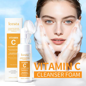 OEM ODM Mousse nettoyante à la vitamine C et aux double acides aminés, mousse nettoyante éclaircissante pour les pores profonds avec brosse en silicone 120ml - Product Image 2