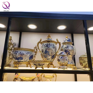 <span class=keywords><strong>Vase</strong></span> en <span class=keywords><strong>porcelaine</strong></span> antique vintage blanc et bleu avec poignée en laiton, pot <span class=keywords><strong>à</strong></span> gingembre en céramique avec couvercle pour décoration intérieure de luxe - Product Image 6