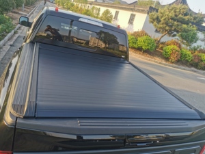 Couverture de benne manuelle enroulable en alliage d'aluminium robuste, étanche et verrouillable pour Toyota <span class=keywords><strong>Ford</strong></span> Ranger GMC <span class=keywords><strong>Sierra</strong></span> - Product Image 5