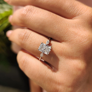 Anillo de Diamante Cultivado en Laboratorio de Primera Calidad con una Claridad Impresionante y un Engaste Único, Elaborado como un Símbolo Eterno de la India - Product Image 2